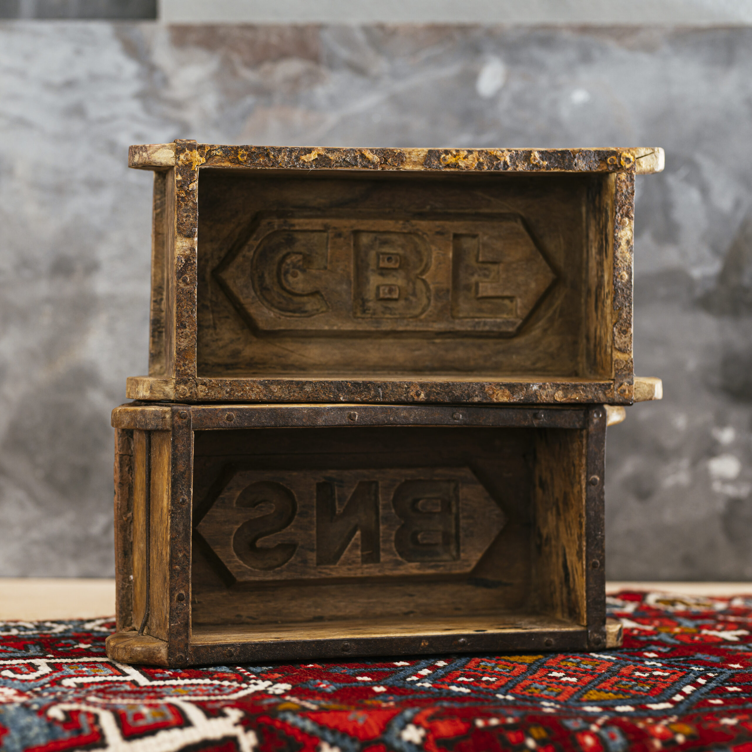 VTG- Brick Mold - Image 3