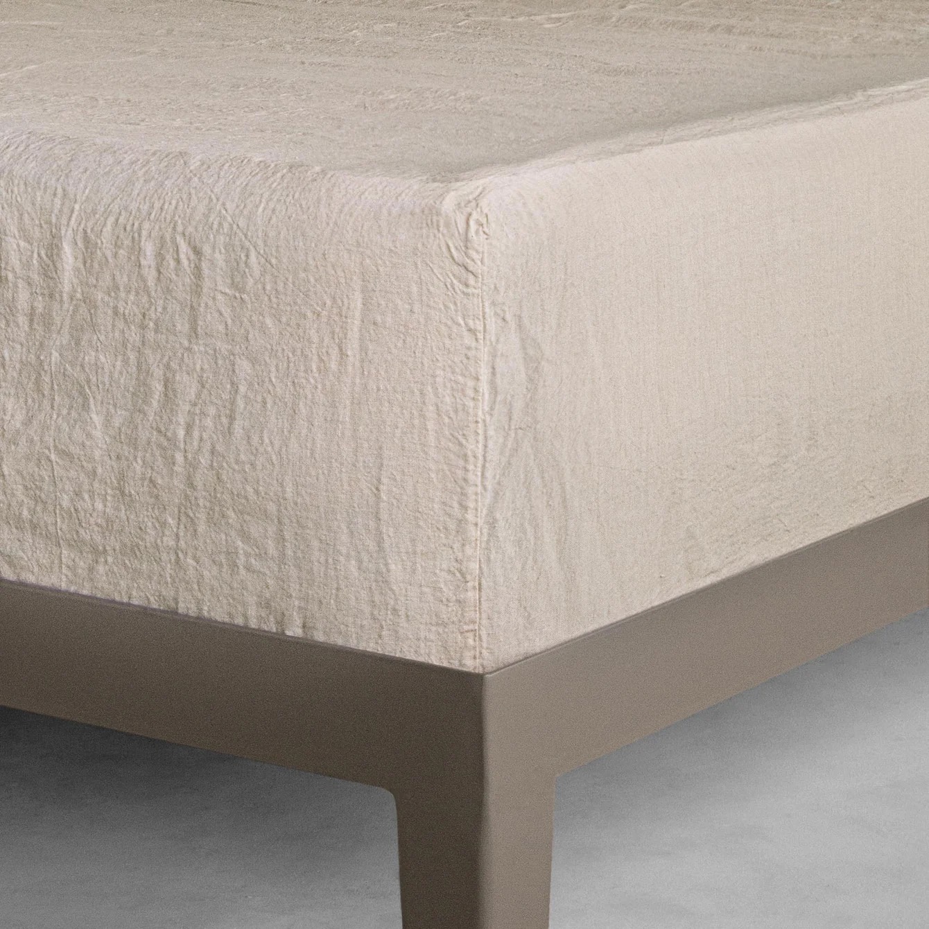 Bedding- Sheet/Fitted- Basix Linen- Sable