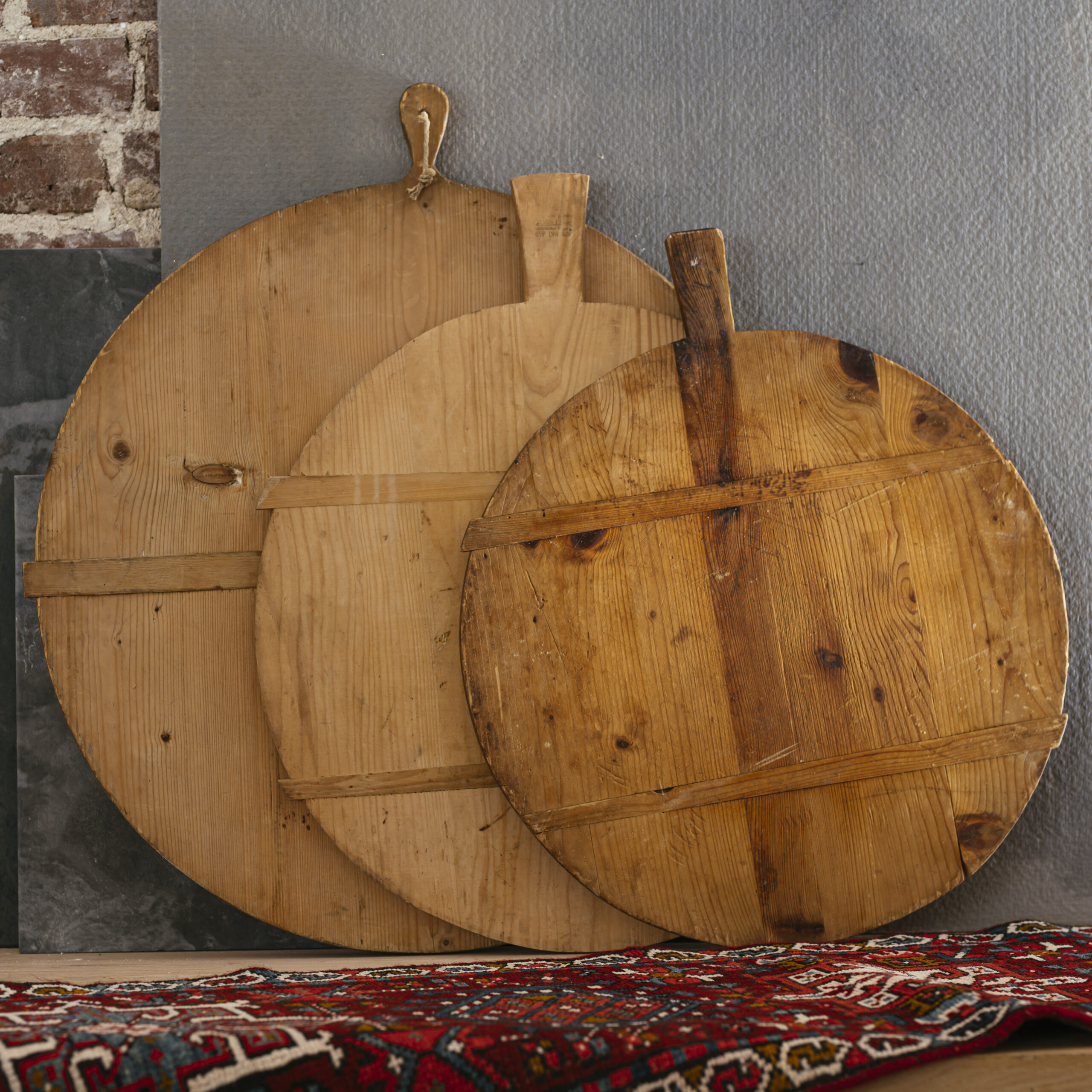 VTG - Wooden European Bread Board Large - Image 3